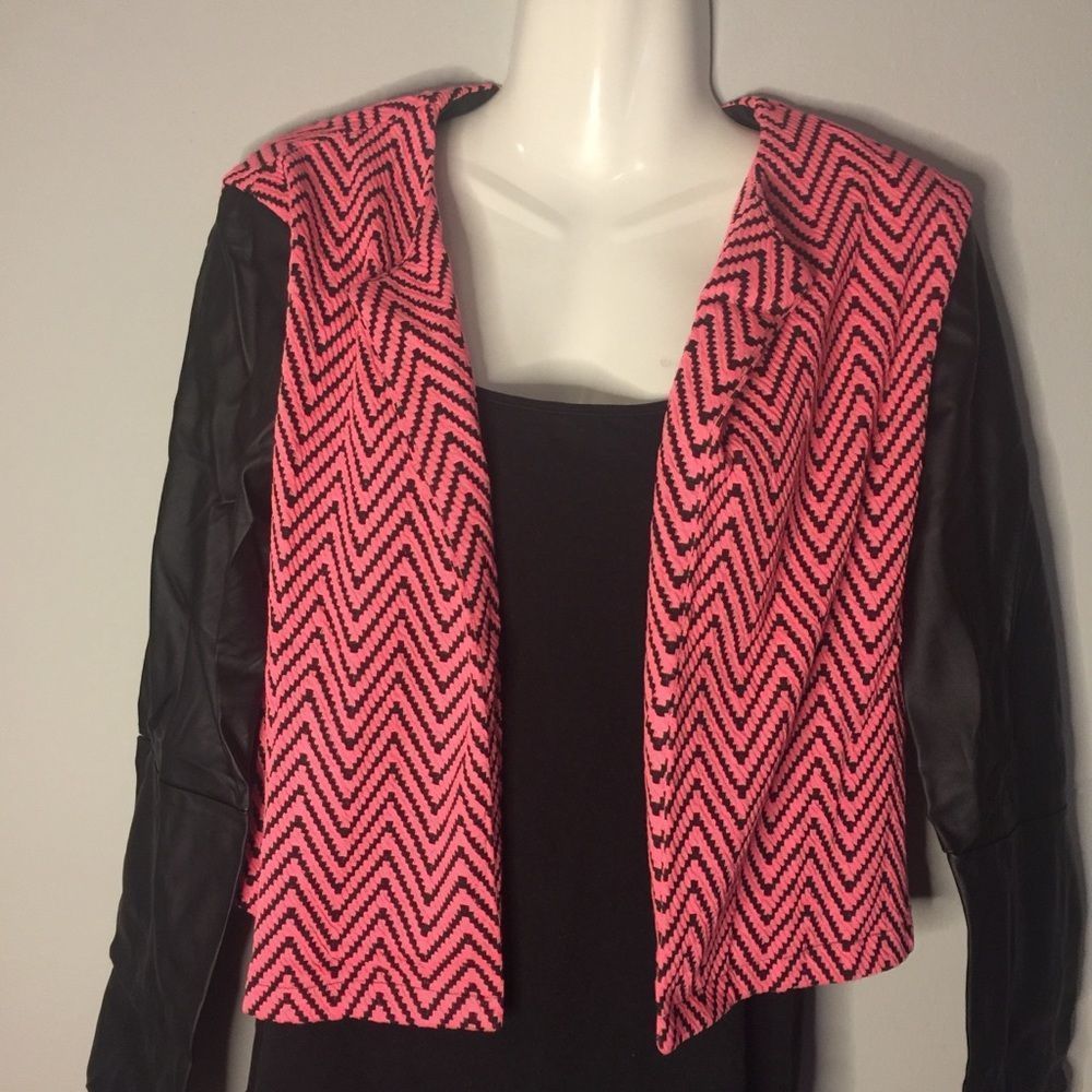 Fuschia Print Jacket w/ Faux leather sleeves - Picture 6 of 12